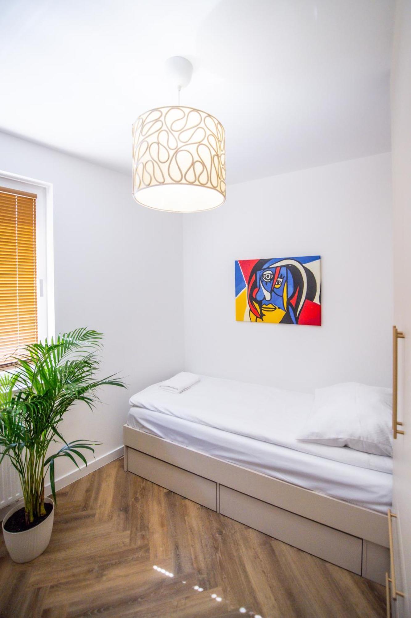Apartament Mikolowska Z Balkonem グリヴィツェ エクステリア 写真
