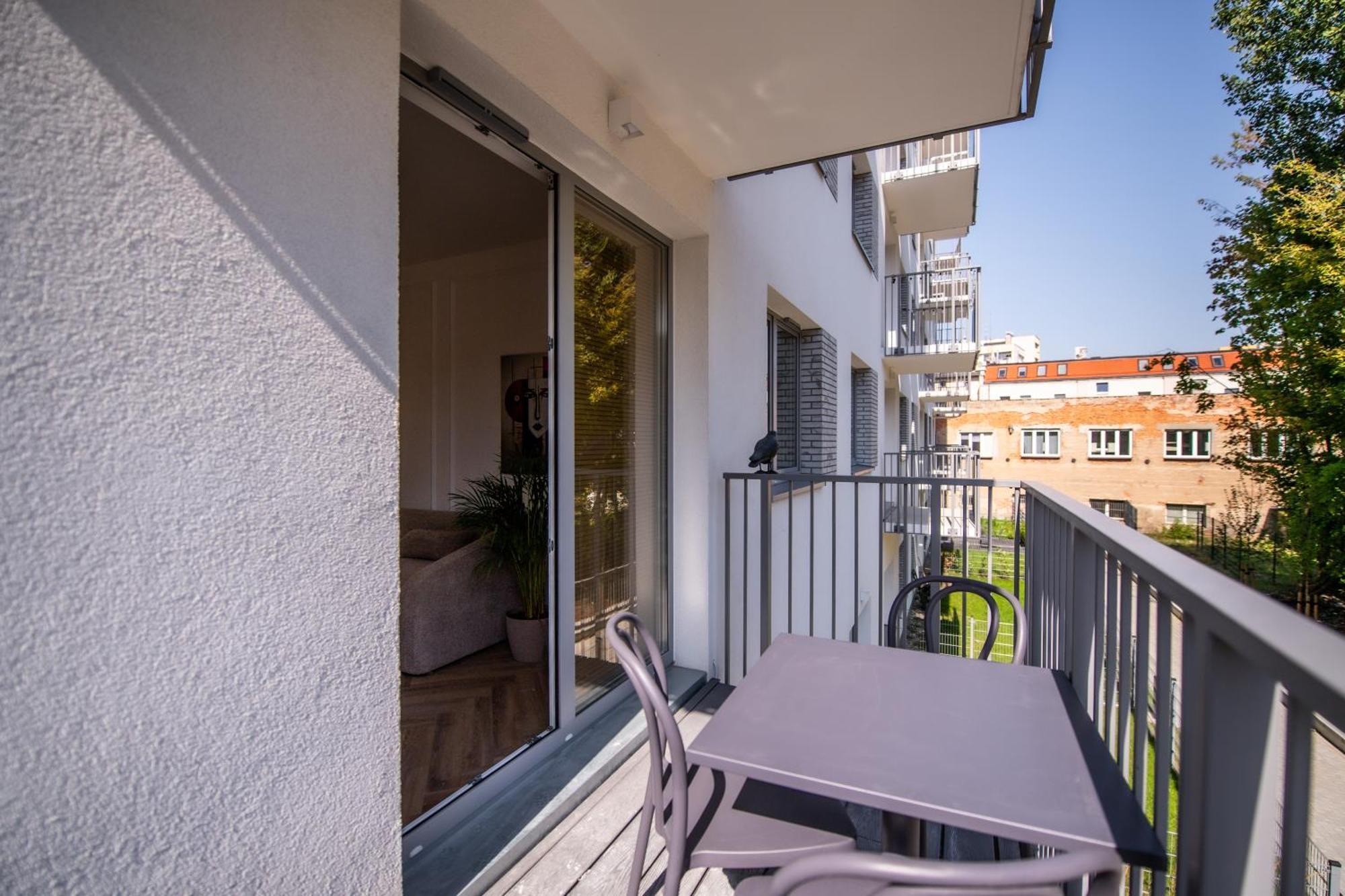 Apartament Mikolowska Z Balkonem グリヴィツェ エクステリア 写真