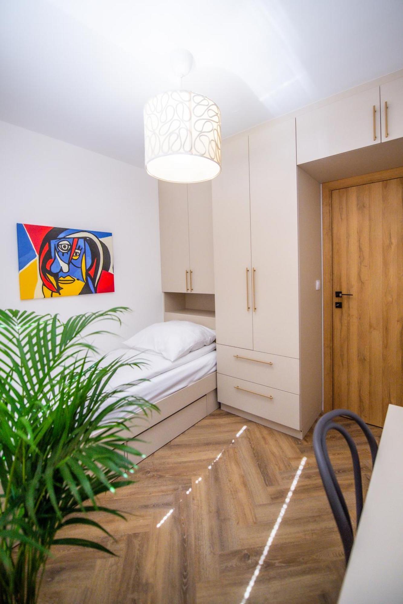 Apartament Mikolowska Z Balkonem グリヴィツェ エクステリア 写真